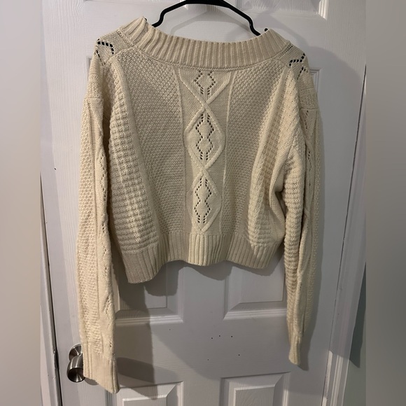 SHEIN crop chunky knit v-neck button front cardigan bohemian wool inspired cozy - Picture 2 of 7